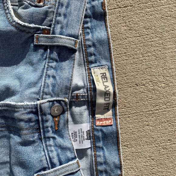 Vintage 90’s Levi’s 550 Jeans - Picture 4 of 5